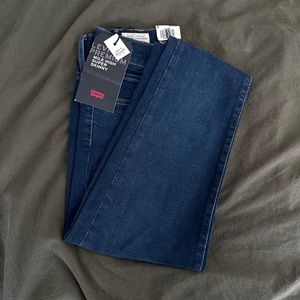 Levi’s Mile High Super Skinny Jeans